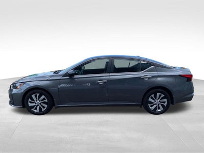 2025 Nissan Altima S FWD