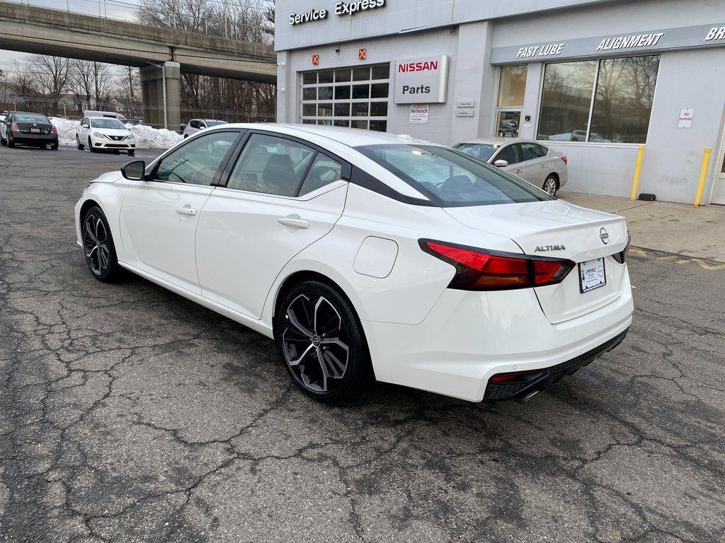 2024 Nissan Altima SR FWD
