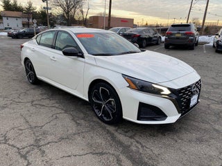 2024 Nissan Altima SR FWD