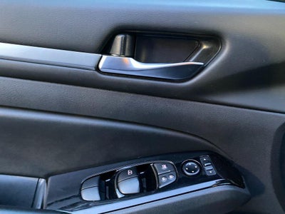 2024 Nissan Altima SR FWD