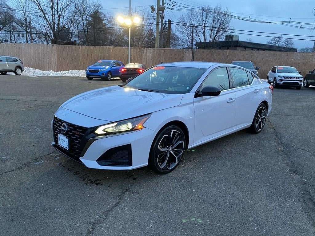 2024 Nissan Altima SR FWD