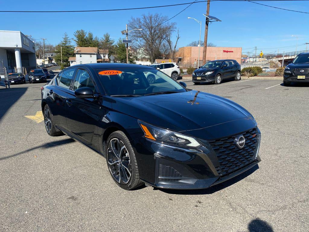 2024 Nissan Altima SR FWD