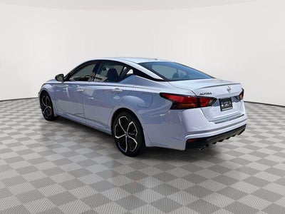 2023 Nissan Altima SR FWD