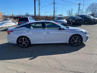 2024 Nissan Altima SR FWD