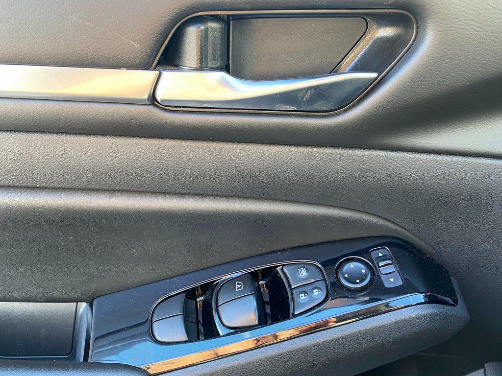 2024 Nissan Altima SR FWD