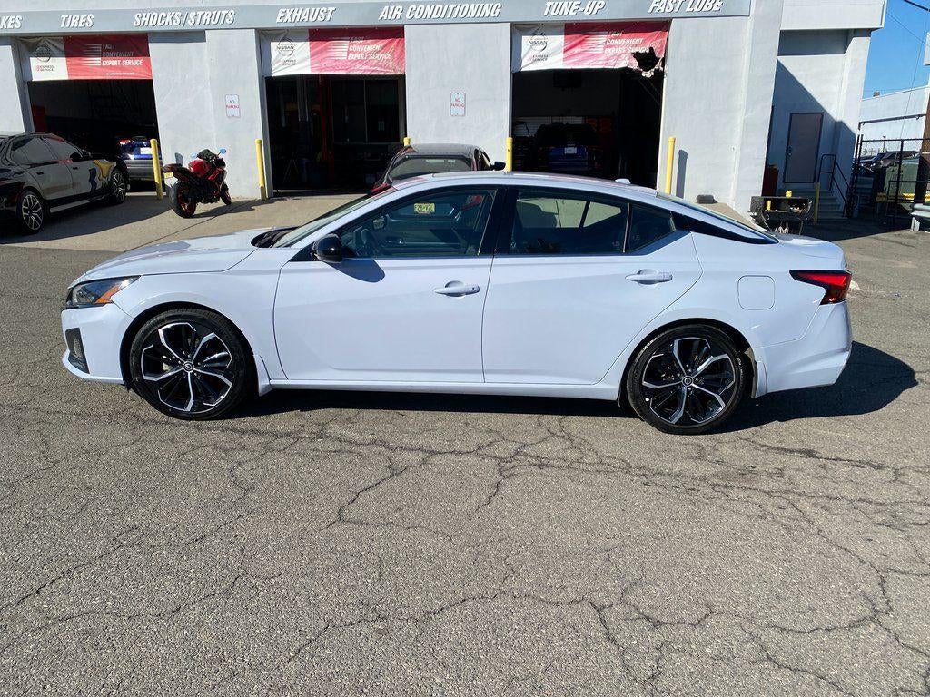 2024 Nissan Altima SR FWD
