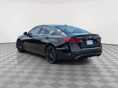 2022 Nissan Altima SR FWD