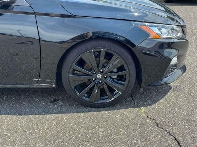 2022 Nissan Altima SR FWD