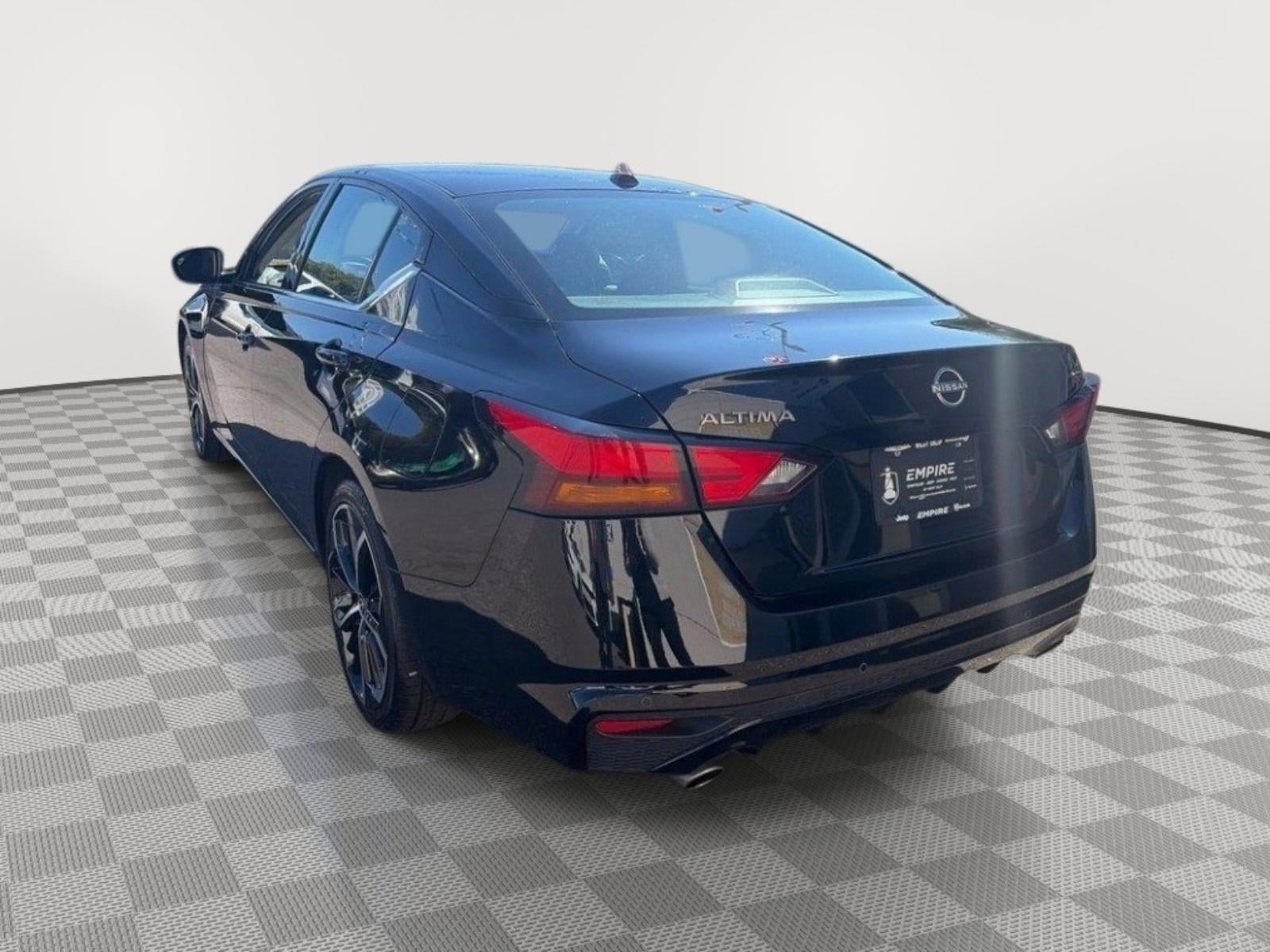 2024 Nissan Altima SR FWD