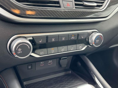 2023 Nissan Altima SR FWD