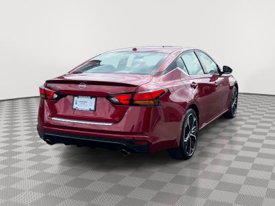 2023 Nissan Altima SR FWD