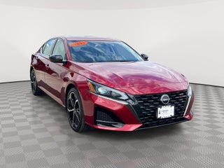 2023 Nissan Altima SR FWD