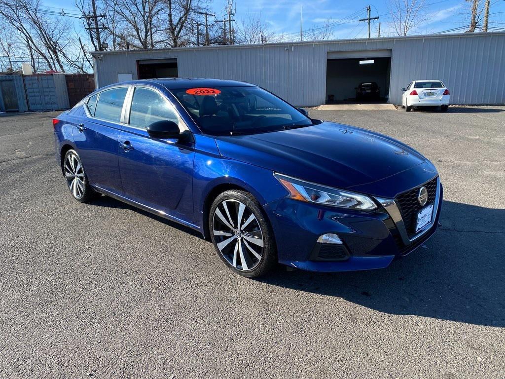 2022 Nissan Altima SR FWD