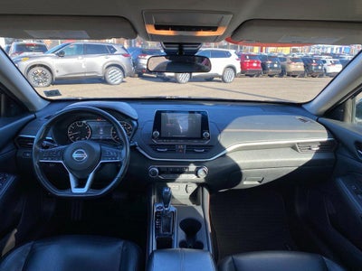 2022 Nissan Altima SR FWD