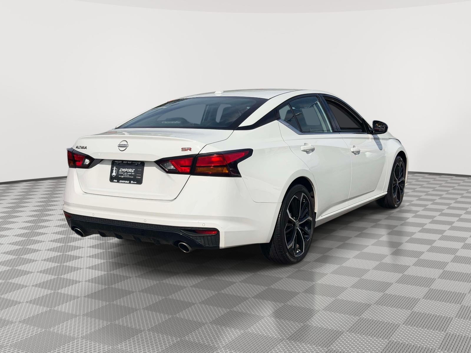 2024 Nissan Altima SR FWD