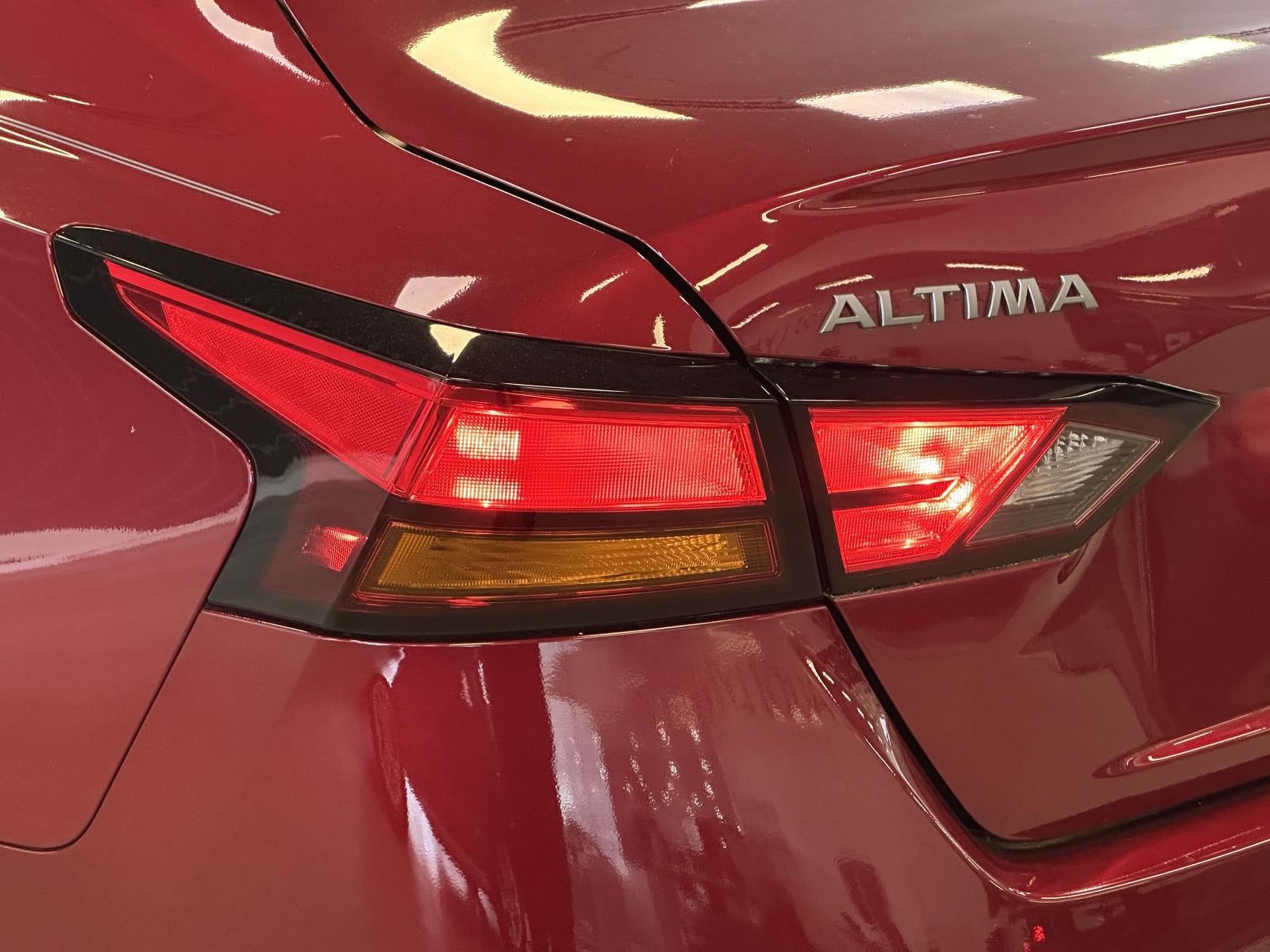 2024 Nissan Altima SR FWD