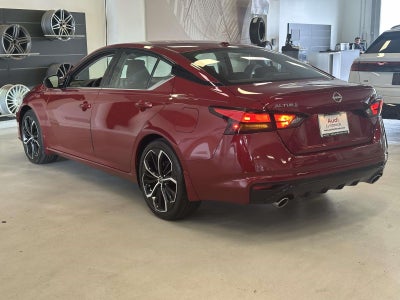 2024 Nissan Altima SR FWD