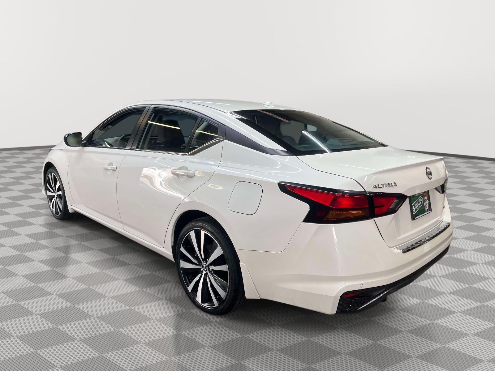2021 Nissan Altima SR Intelligent AWD
