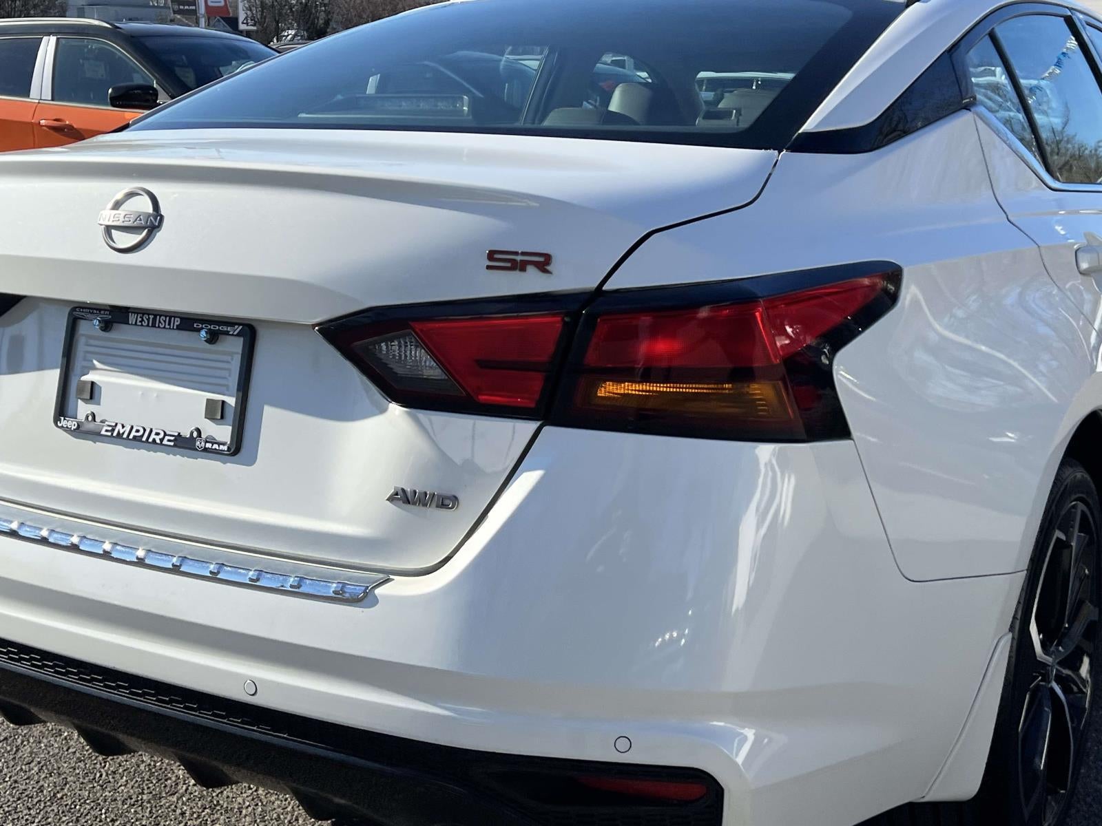 2023 Nissan Altima SR Intelligent AWD