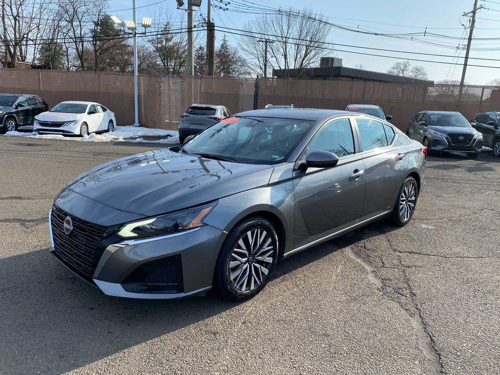 2023 Nissan Altima SV FWD