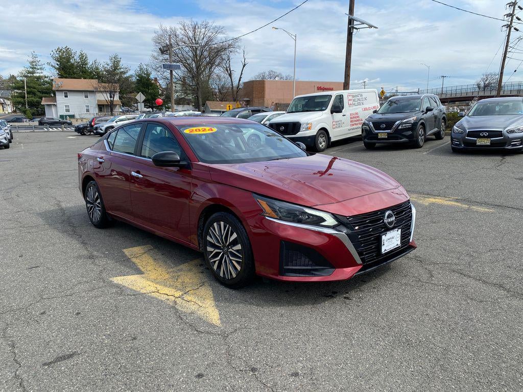 2024 Nissan Altima SV FWD