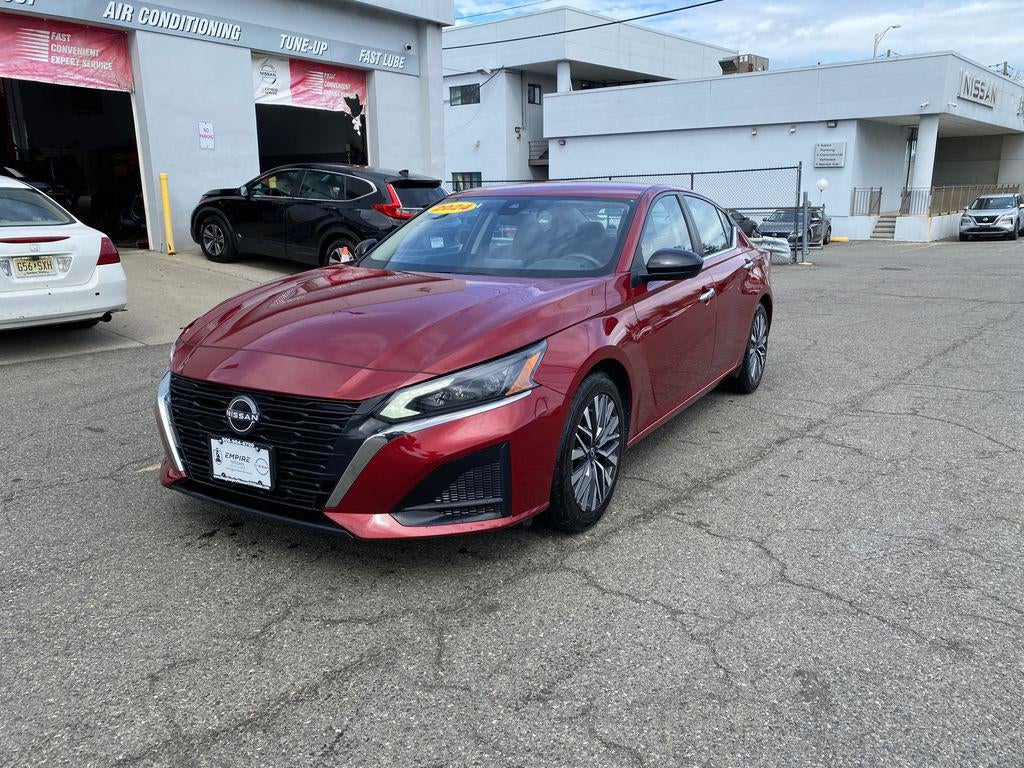 2024 Nissan Altima SV FWD