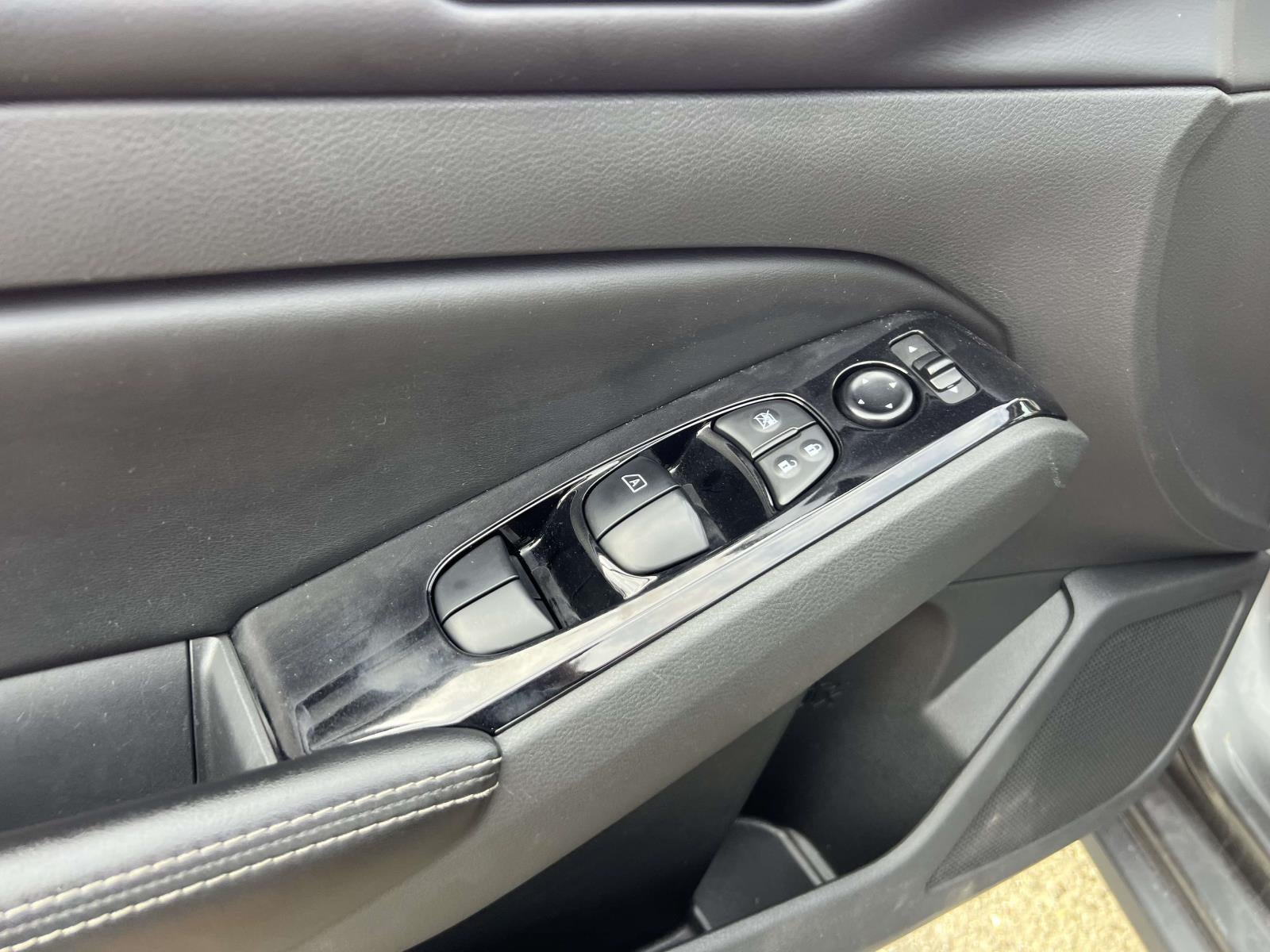 2023 Nissan Altima SV FWD