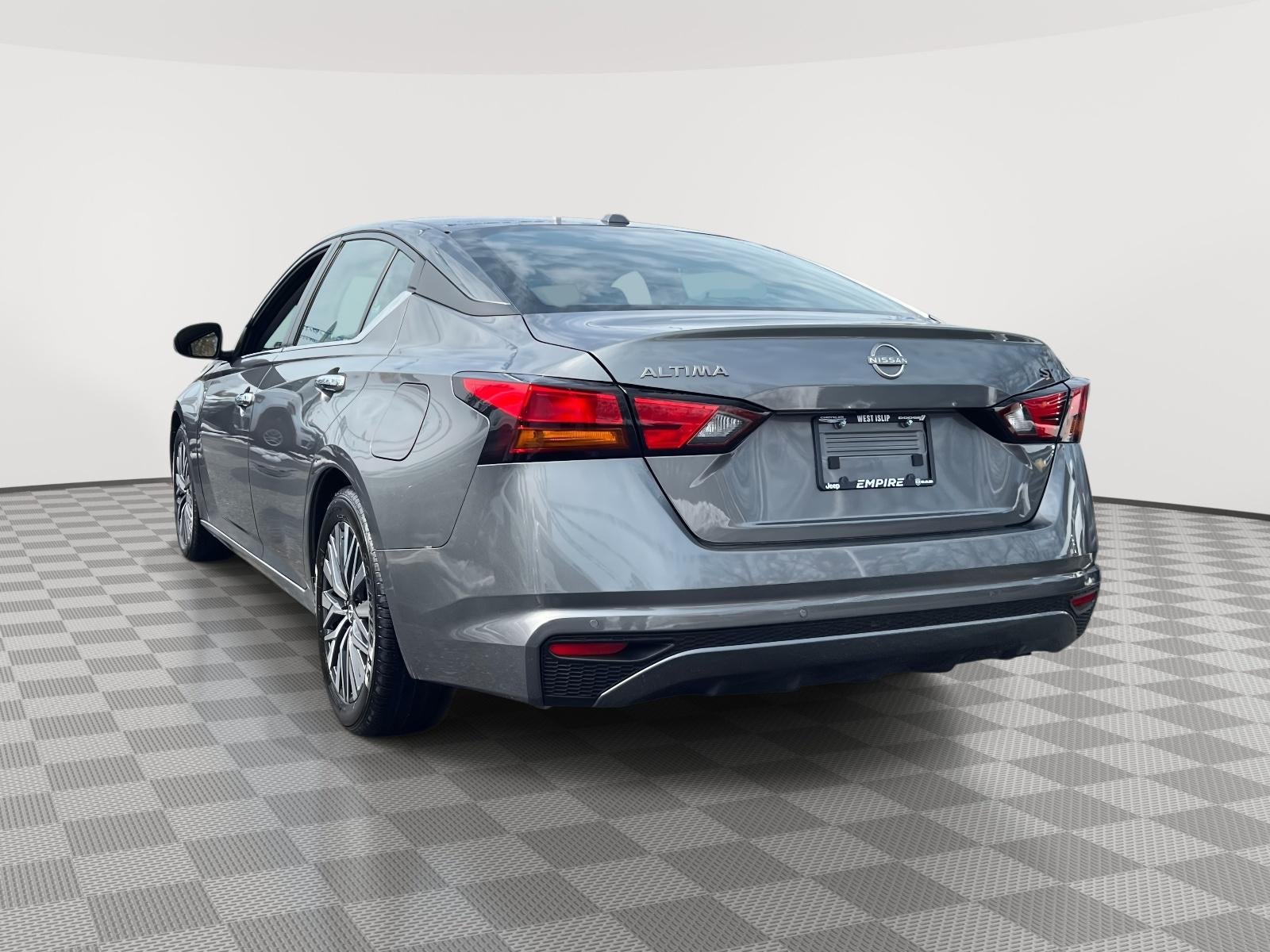 2023 Nissan Altima SV FWD