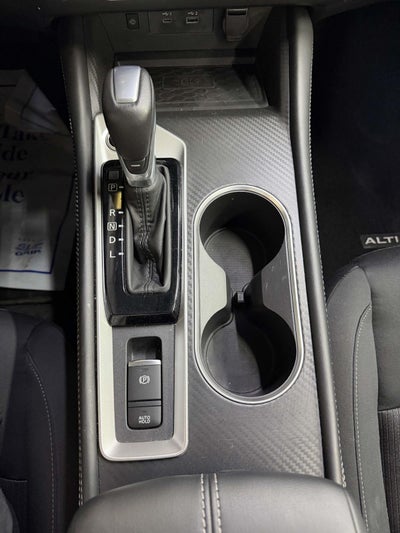 2025 Nissan Altima SV FWD
