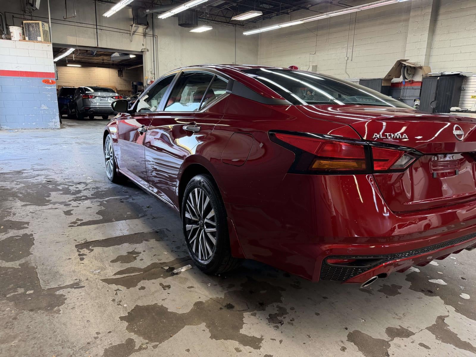 2025 Nissan Altima SV FWD