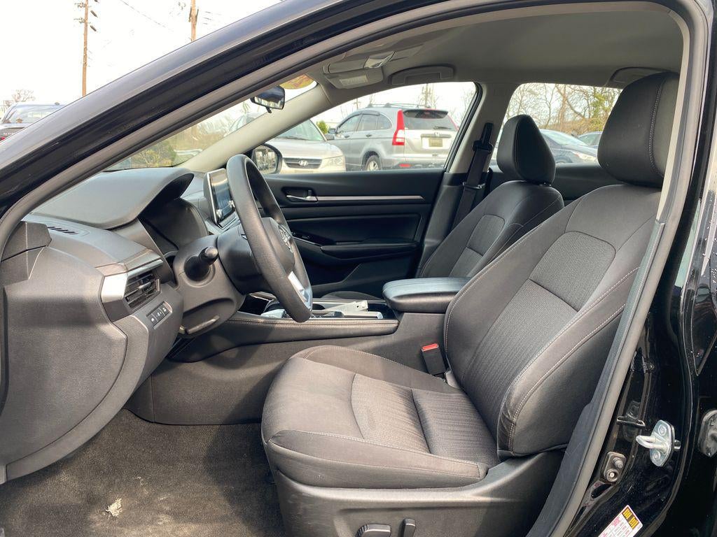 2023 Nissan Altima SV FWD