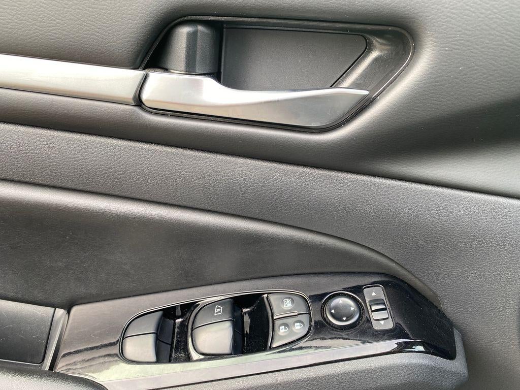 2023 Nissan Altima SV FWD