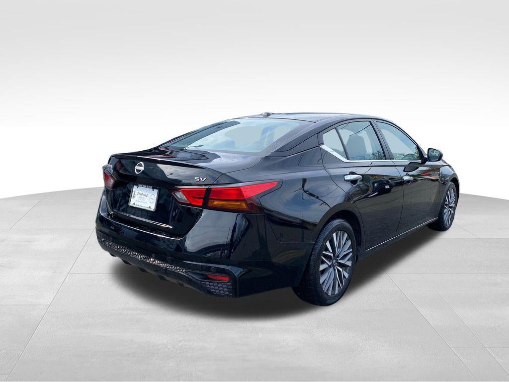 2023 Nissan Altima SV FWD