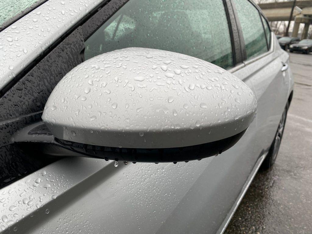 2023 Nissan Altima SV FWD