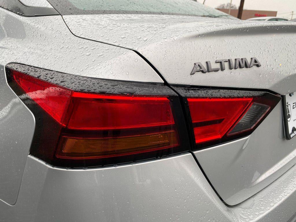 2023 Nissan Altima SV FWD