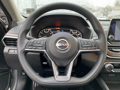 2023 Nissan Altima SV FWD