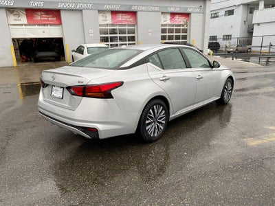 2023 Nissan Altima SV FWD