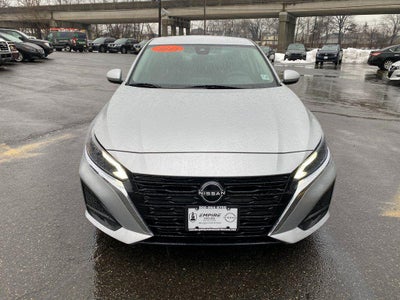 2023 Nissan Altima SV FWD
