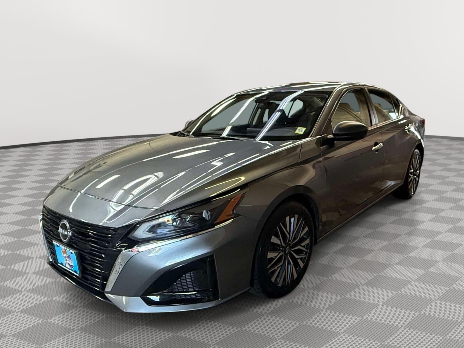 2024 Nissan Altima SV FWD