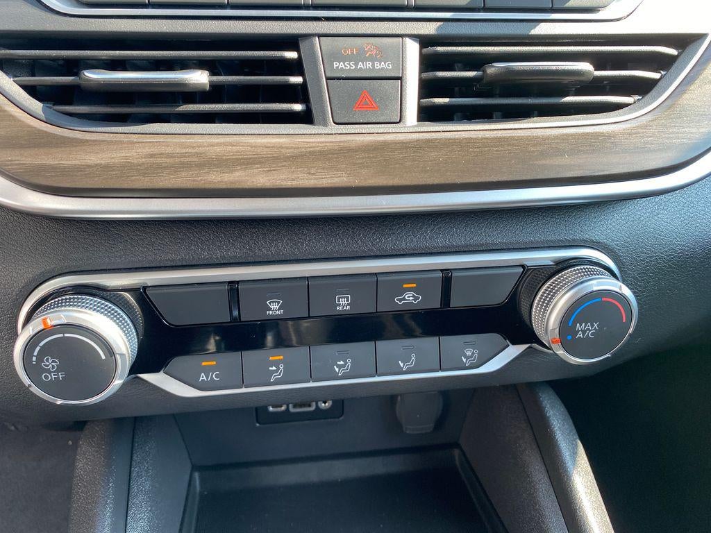 2025 Nissan Altima SV FWD