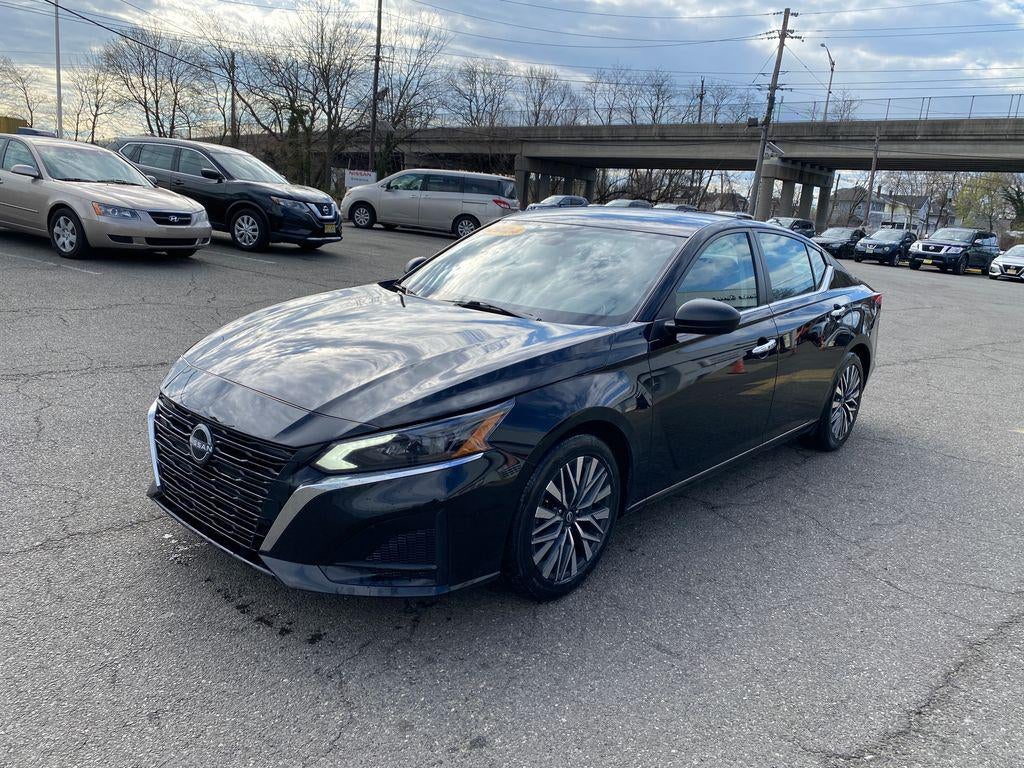 2024 Nissan Altima SV FWD