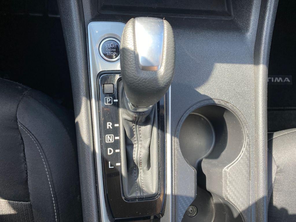 2025 Nissan Altima SV FWD