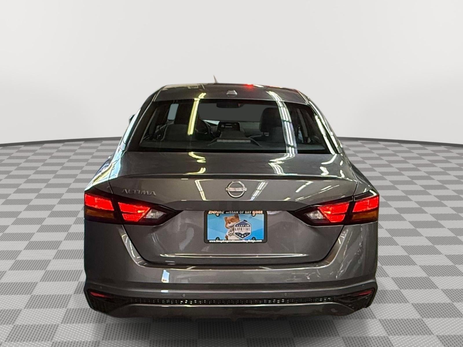 2025 Nissan Altima SV FWD