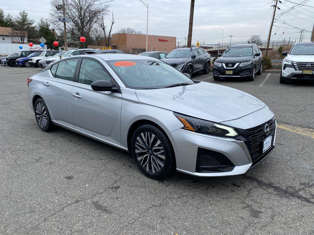 2024 Nissan Altima SV FWD