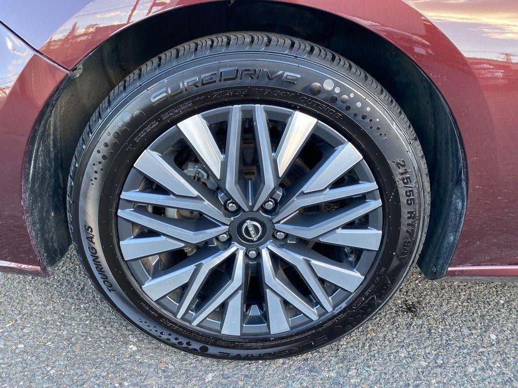 2024 Nissan Altima SV FWD