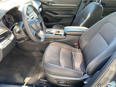 2023 Nissan Altima SV FWD