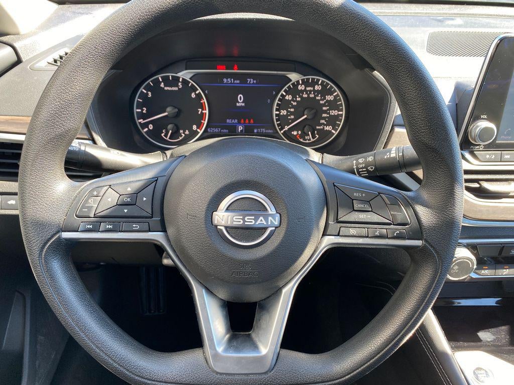 2023 Nissan Altima SV FWD