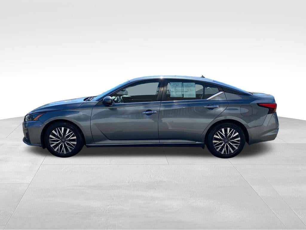 2023 Nissan Altima SV FWD