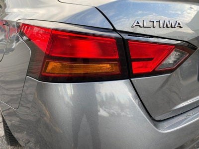 2023 Nissan Altima SV FWD