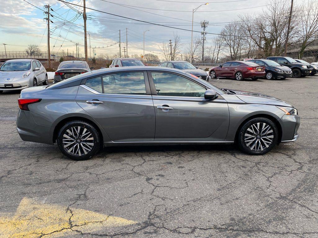 2023 Nissan Altima SV FWD